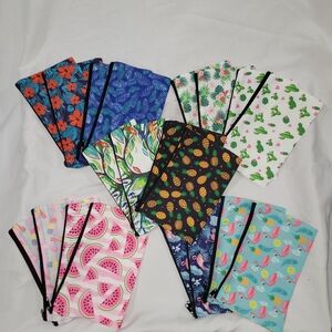 Cosmetic travel pouch Bag for women NWOT